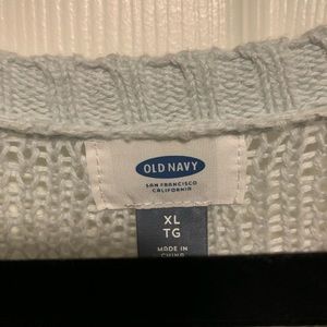 Old navy women’s sweater
